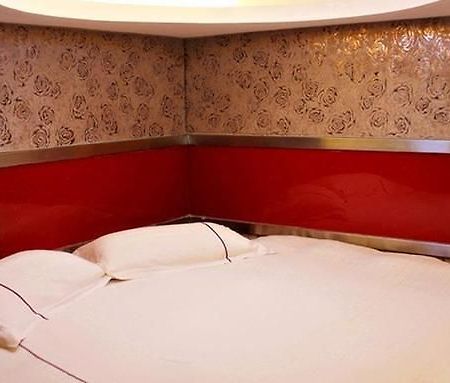 Harbin Xilong Hotel Mai Mai Street Branch Eksteriør billede